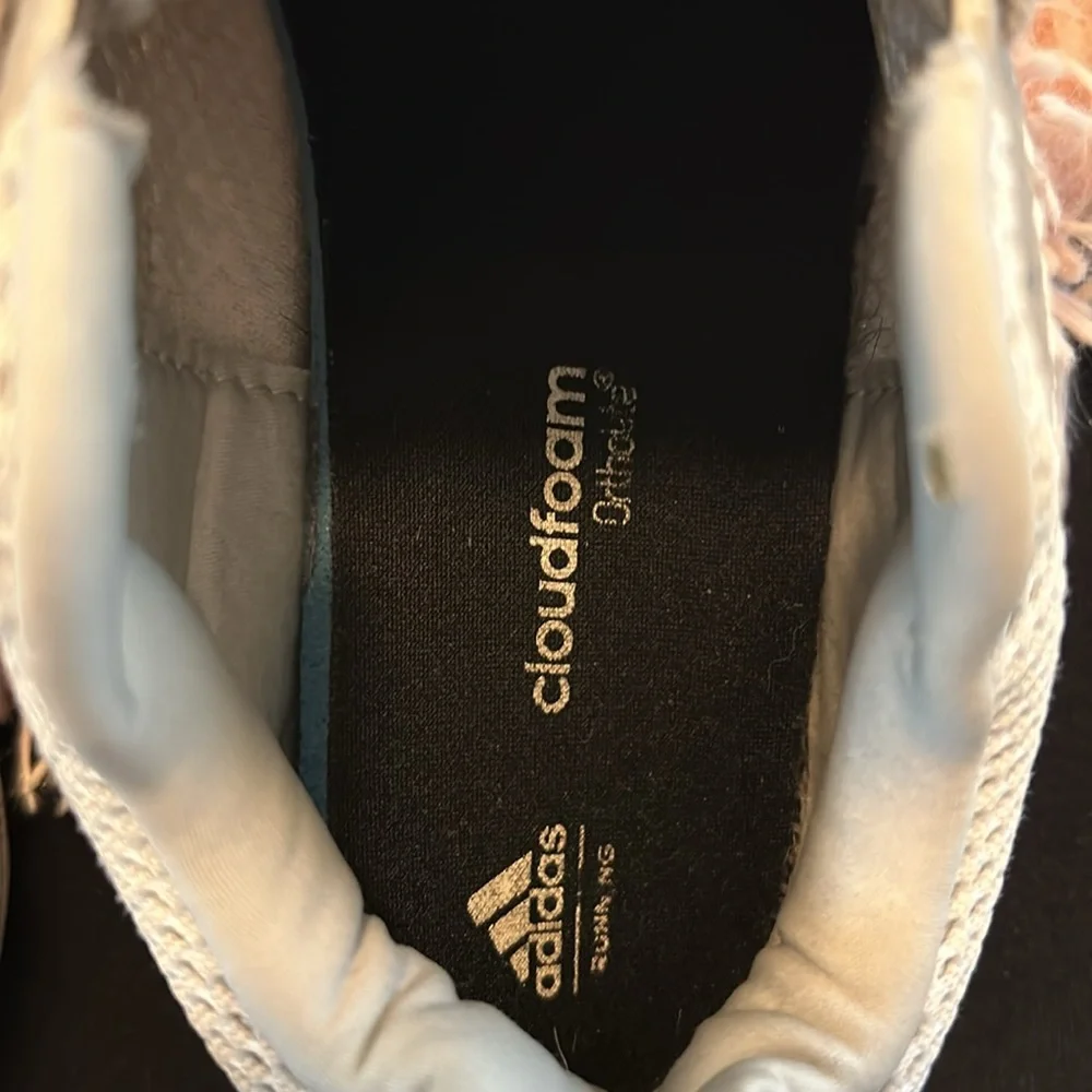 adidas Woman’s Cloudfoam Ortholite running shoes Size 8 1/2